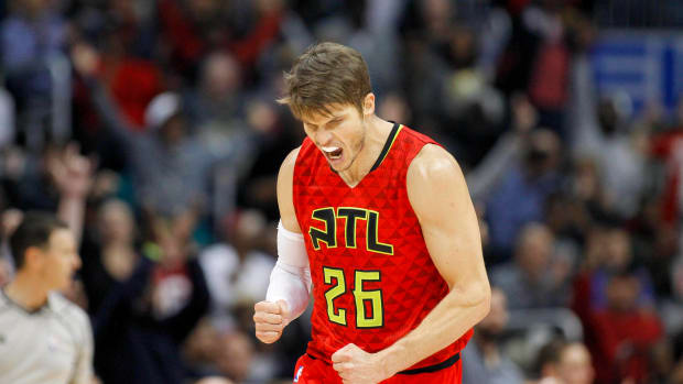 Hawks guard Kyle Korver celebrates made shot.